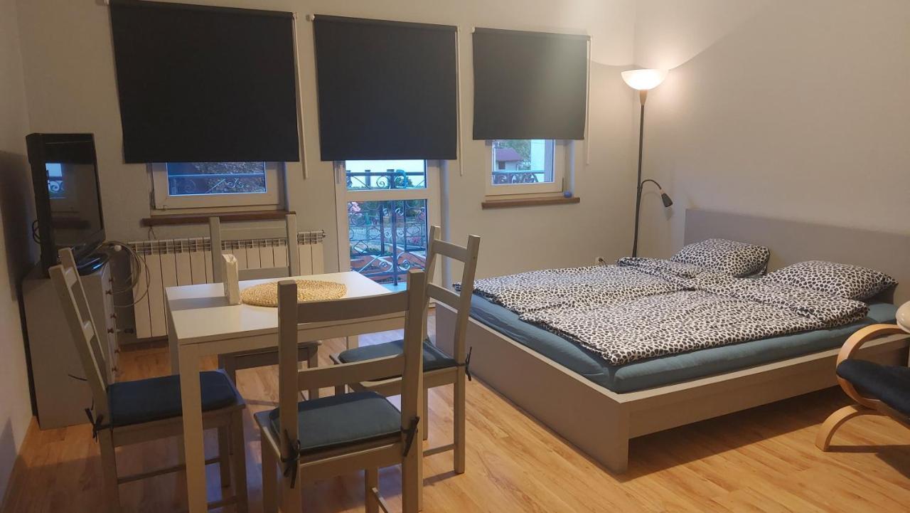 Apartament Polna Zatorアパートメント エクステリア 写真